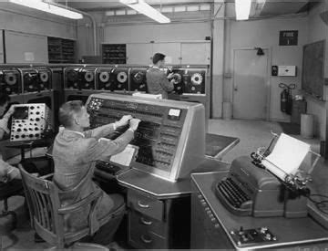 The history of computing hardware covers the developments from early simple devices to aid calculation to modern day computers. Univac 1 Computer | Old technology, Computer generation ...