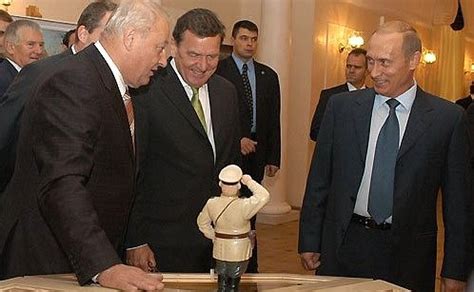 Gerhard schröder with national leaders. President Vladimir Putin and Gerhard Schroeder met with ...