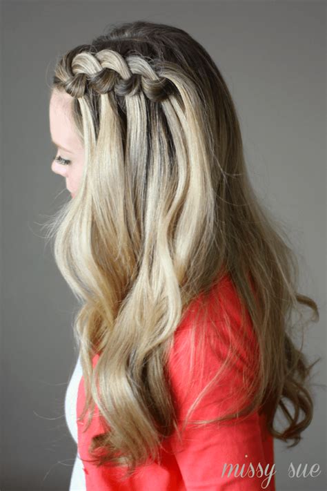 You may have the first one to see the trend. Swirled Knot Braid | Missy Sue | Bloglovin'