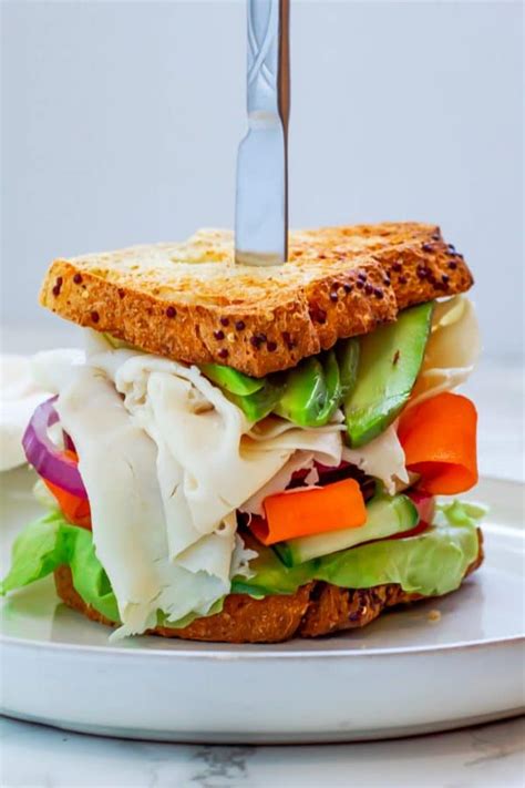 Turkey Avocado Sandwich With Veggies Nutrition To Fit