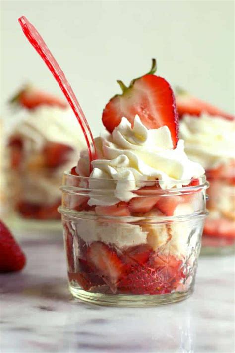 Tip bowl to coat cake thoroughly with jello, then place in refrigerator. Strawberry Shortcakes in a Jar - The Seaside Baker