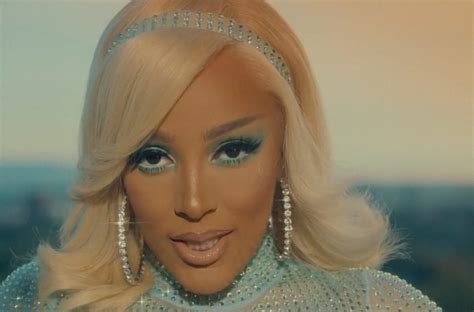 Day to night to morning keep with me in the moment i'd let you had i known it why don't you say so didn't even notice no punches left to roll with you got to keep me focused you want it say so. Doja Cat's 'Say So' Remix With Nicki Minaj Is Out: Stream ...