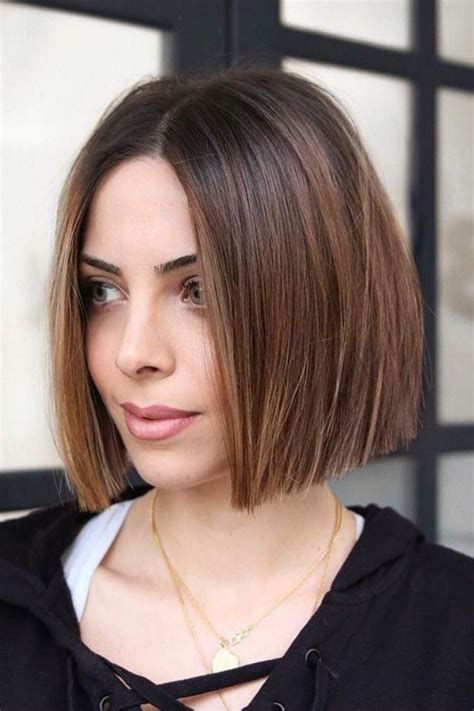 Blunt Bob Haircuts For Women In 2021 2022 Page 4 Of 6