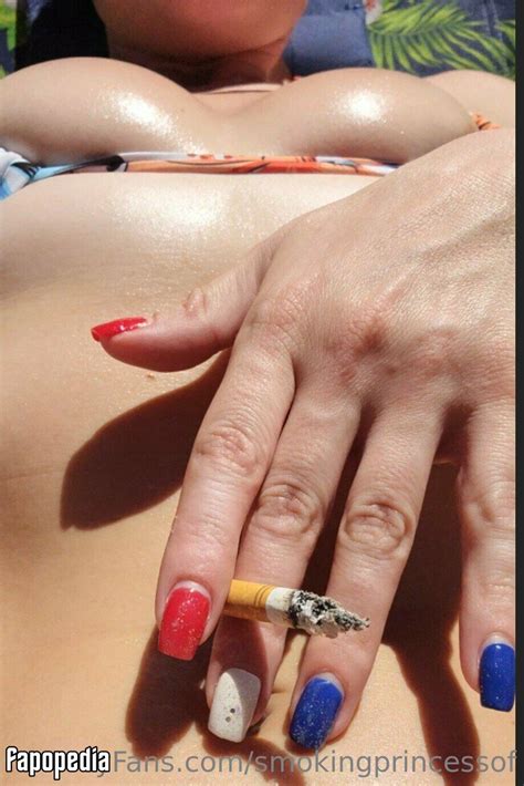 Smokingprincessof Nude OnlyFans Leaks Photo 2186541 Fapopedia