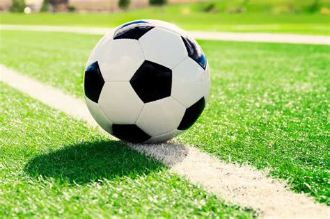 What is the Weight of a Soccer Ball? - Soccer Lifestyle
