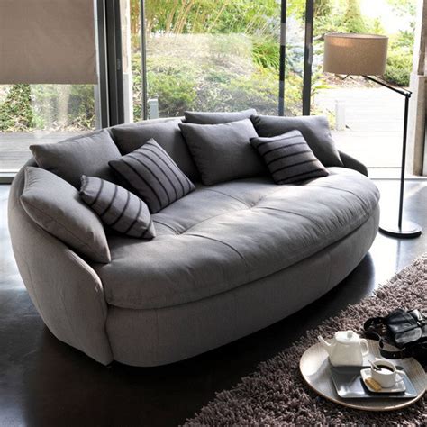 Find the latest sofa set that is unique in design, available in a whole host of colors so you can find the perfect sofa set. Top 10 Living Room Furniture Design Trends: A Modern Sofa - Interior Design Inspirations
