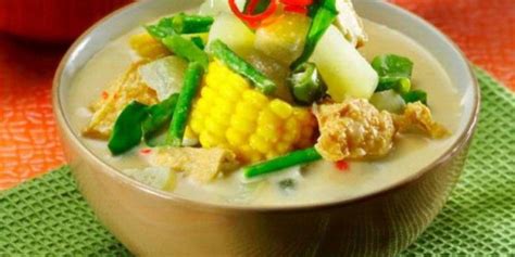 Lihat juga resep yangko (cemilan khas yogya) enak lainnya. Resep Sayur Lodeh Jogja - Resep Sayur Lodeh tempe with rebung oleh Aldi Kitchen ... : Common ...