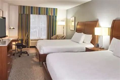 Hilton Garden Inn Atlanta Midtown Atlanta Book Day Rooms Hotelsbyday