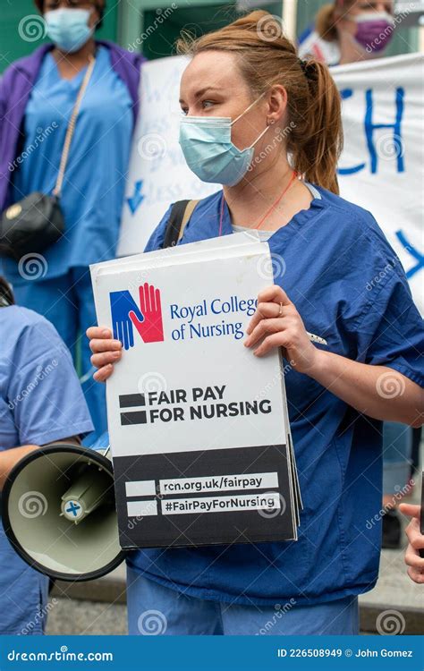 Nhs Workers Protest For A 15 Pay Rise London England Editorial Stock