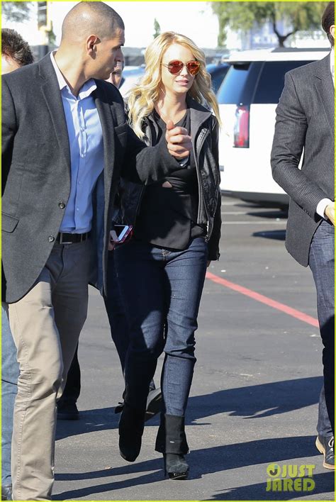 britney spears reunites with steven tyler at super bowl 2015 photo 3293851 britney spears