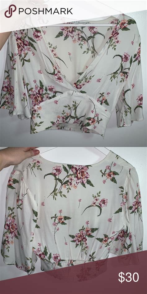 Short Sleeve Formal White Top With Flowers Tops White Tops Clothes