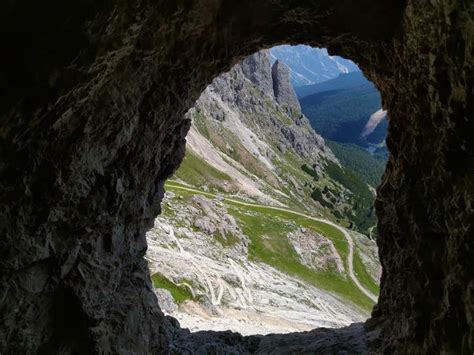 Tunnel Lagazuoi Fronte Italiano Wandelroutes En Hikes Komoot
