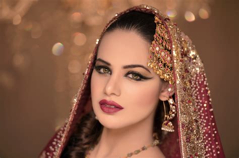 It is the time of the year when most of the women desperately search for an economical yet an excellent salon which offers a wide range of services from pedicure to bridal makeup all in one at one place. Cosmos Beauty Salon Highest Ranked Beauty Salon in Pakistan With 30 Years of Experience