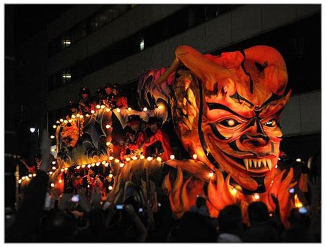 New Orleans Halloween Parade 2008 By 0zzie Via Flickr Halloween Parade