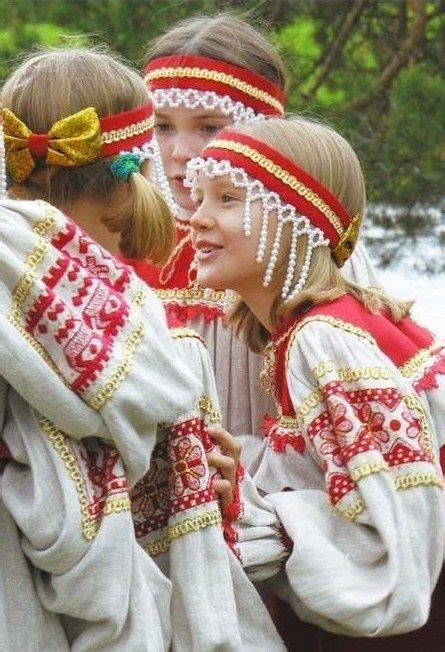 Пин на доске Traditional Costume Russian