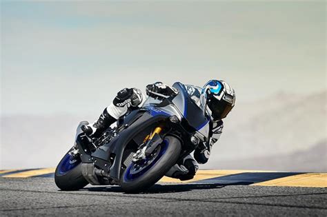 См., исправен, без птс, без пробега. 2019 Yamaha YZF-R1M