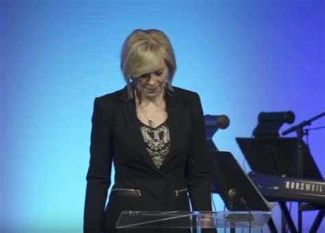thanks to contemplative spirituality vicky beeching comes out as gay