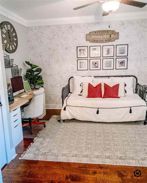 Simple Small Office Guest Room For Small Space Home Decorating Ideas