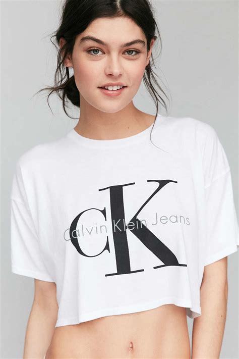 Calvin Klein Cropped Tee Shirt In White Lyst