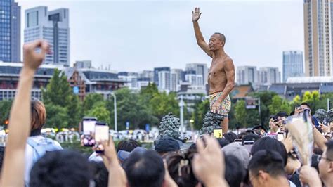 Diving Grandpas In Tianjin Go Viral Raising Safety Concerns Youtube