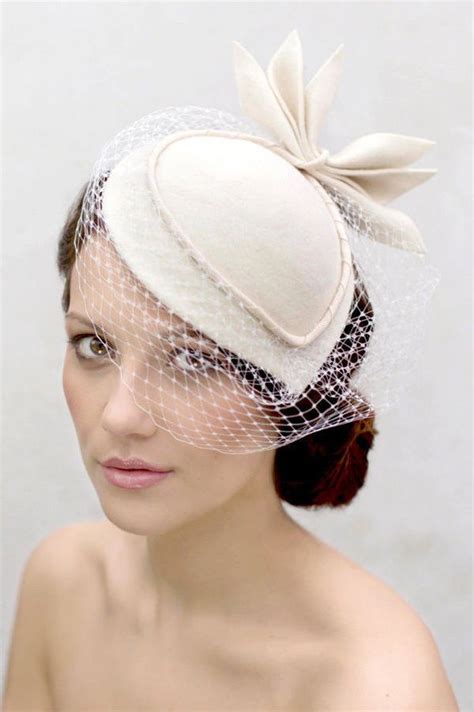 cream colored wool felt fascinator for brides sombreros fascinator bridal fascinator bridal