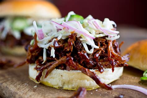Smaller Forkfuls Of Pulled Pork A Good Appetite The New York Times