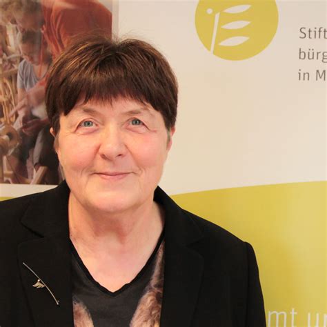 Wirklich ernsthaft :traurig.das hat hannelore kohl nicht verdient. Haupt- und Ehrenamt als gleichberechtigter Partner