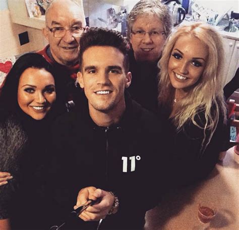 Cheeky Chap Gaz Beadle Appears Totally Starkers In Latest Selfie