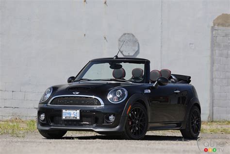 Tricked Out Mini Cooper ~ Zander Dunn