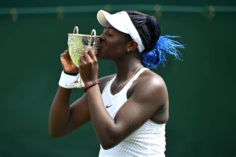 Wimbledon Clervie Ngounoue Wins Third Junior Slam First In Girls Singles