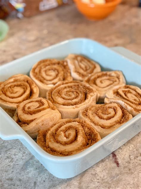 How To Make Cinnamon Rolls Without Yeast Popsugar Food