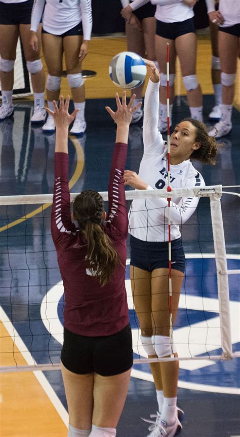 Byu Women S Volleyball Finishes With A Win The Daily Universe