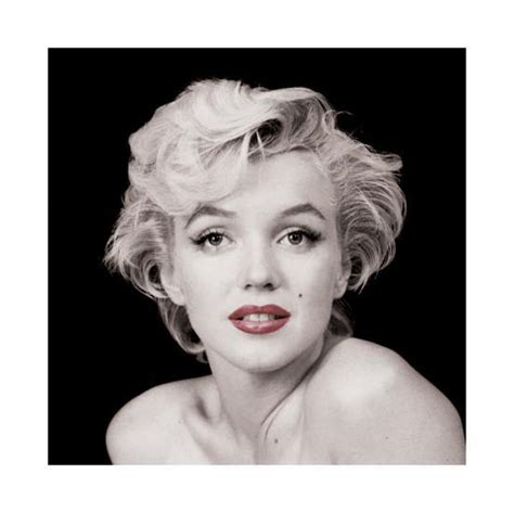 Decades after her death, she remains one of the twentieth century's most famous movie stars and pop icons. Marilyn Monroe Art Print at Art.com