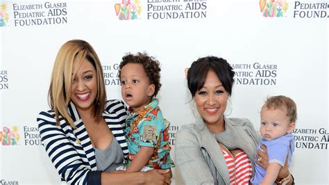 this is amazing sister sister star tamera mowry housley tries twin s breast milk as remedy