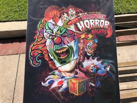 Photos New Halloween Horror Nights Artist Signature Series Poster