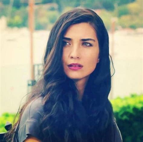 5 июля, 1982 рак рост: Tuba Büyüküstün (Turkey) | Tuba büyüküstün, Beautiful eyes ...