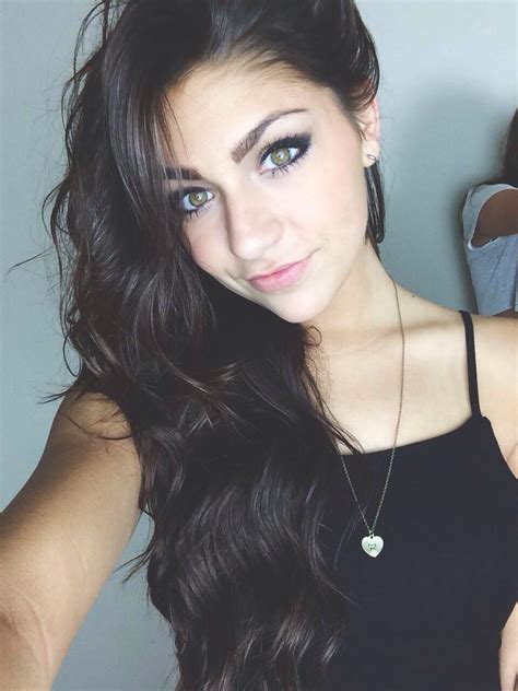 Can Not Contain All Of The Cuteness 42 Photos Andrea Russett