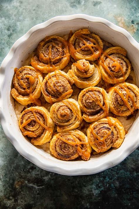 Puff Pastry Cinnamon Rolls Quick And Easy
