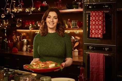 Nigella Lawson Ive Learned To Become More Guarded Bbc News