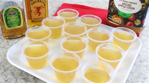 This is a mouthwatering vodka shot that tastes just like mom's apple pie. Apple Pie Jello Shots | Recipe | Jello shot recipes, Shot ...