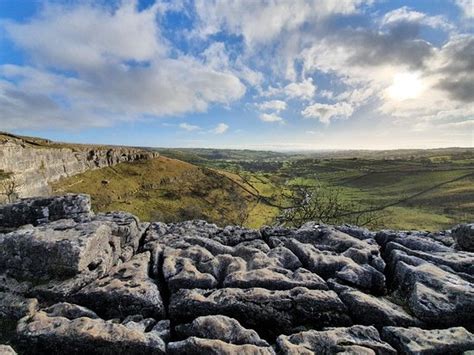 Malham Cove Updated 2020 All You Need To Know Before You Go With Photos