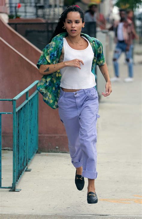 Zoe Kravitz In A White Tank Top On The Set Of High Fidelity In New York