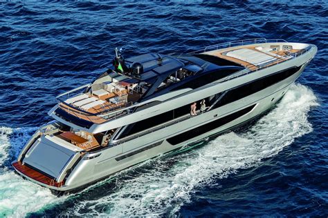 This Is The New Riva Corsaro 100 Ft A New Amazing Méga Yacht From The