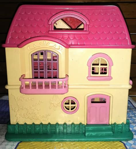 Pre Loved Imported Vintage Folding Doll House My Dream Mansion