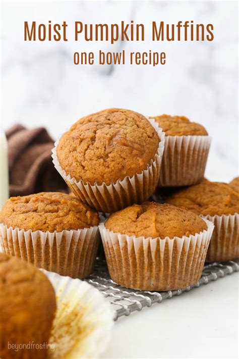 Fluffy And Moist Pumpkin Muffins An Easy One Bowl Recipe Recipe