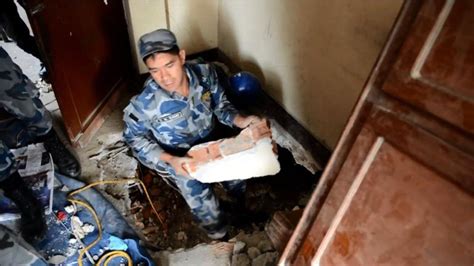 Rescue Teams Dig For Nepal Quake Survivors