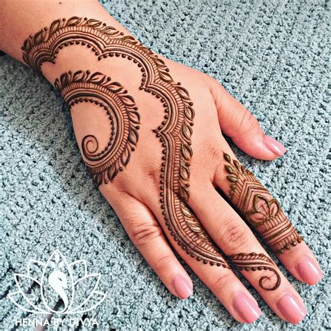 Tasmim Blog Simple And Easy Mehndi Design For Eid