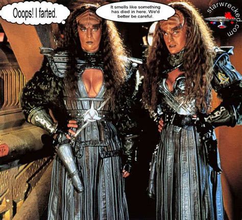 hot klingons star wars vs star trek funnier pinterest
