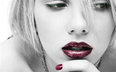 Scarlett Johansson Lipstick Actress Selective Coloring Painted