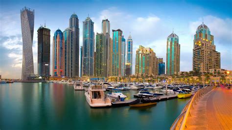Dubai Marina Cayan Tower 306 Meter Tall 75 Story